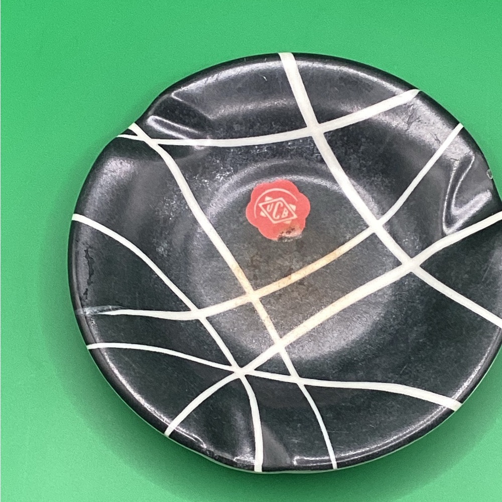 Black and White Ornamin Ashtray